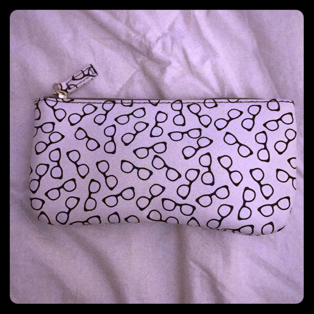 Case sunglasses